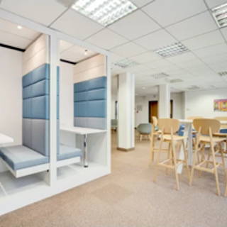 Bureau privé 25 m² 5 postes Coworking Rue de la Villette Lyon 69003 - photo 1